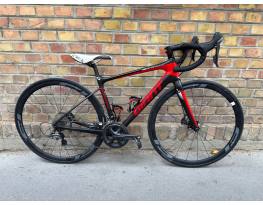 Giant Defy Advanced Pro karbon országúti kerékpár S (165-175 cm)