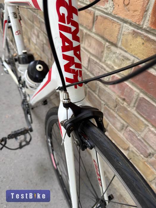 Giant Defy országúti kerékpár 54 cm (175-185 cm)