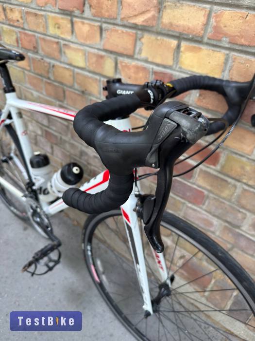Giant Defy országúti kerékpár 54 cm (175-185 cm)