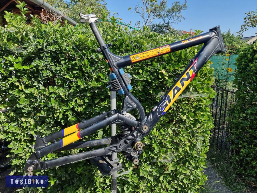 Giant DH Team váz szett