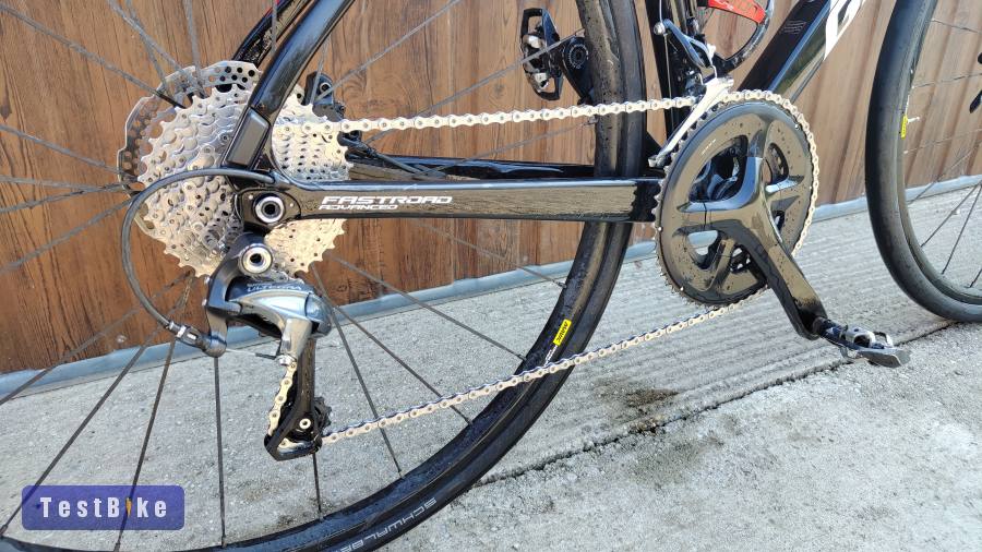 Giant Fastroad Advanced karbon fintess bringa