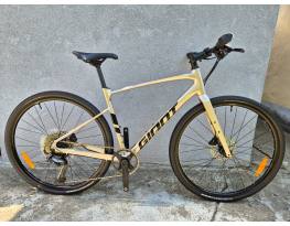 Giant FastRoad Ar 1. Cues 1x11. 2024. M. Mint Az Új.  