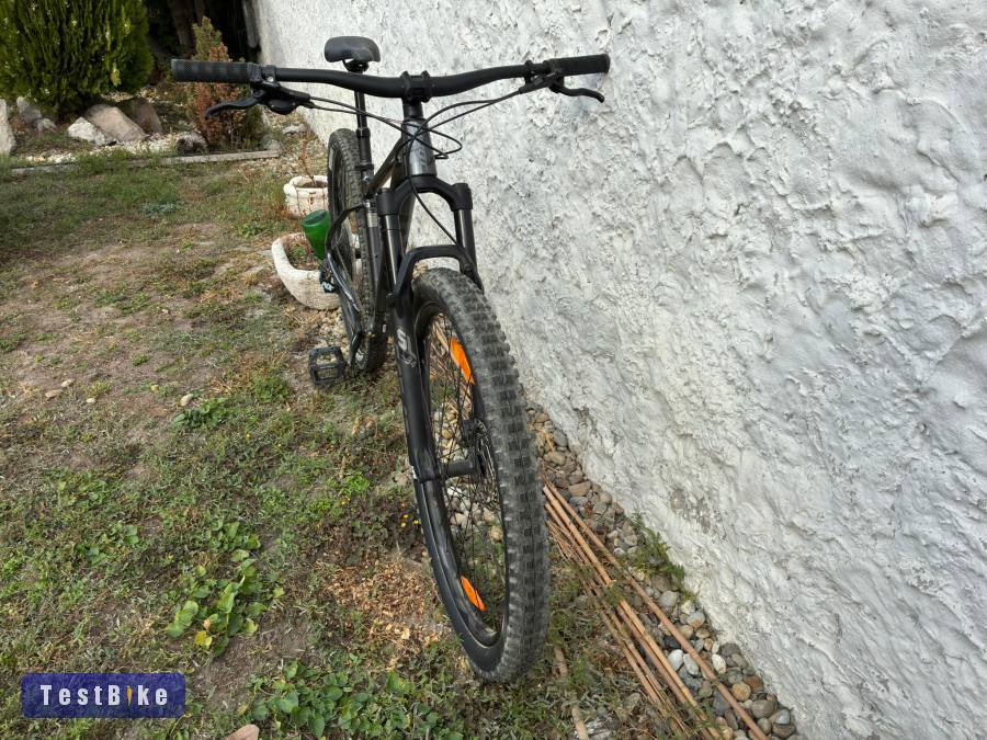 Giant Fathom 29 1 2023 M