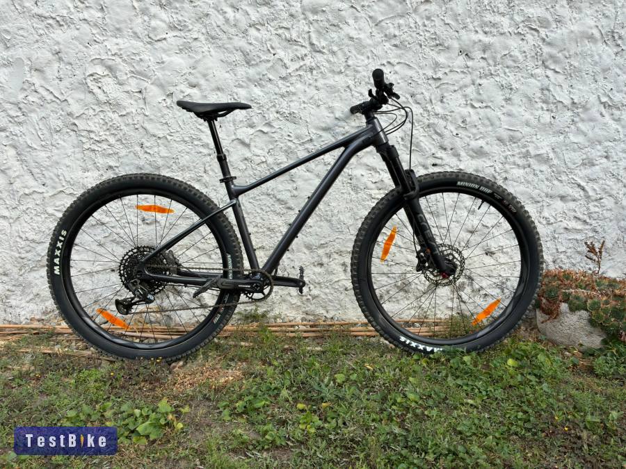 Giant Fathom 29 1 2023 M