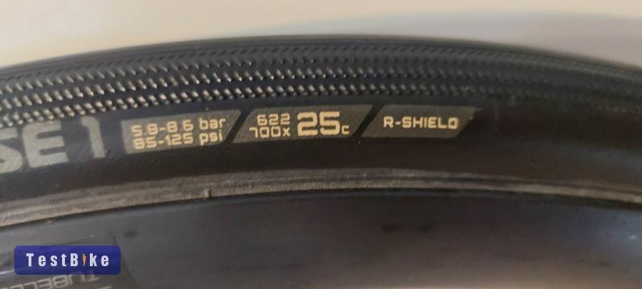 Giant gyári alukerekek külső gumival+féktárcsával