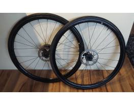 Giant gyári alukerekek külső gumival+féktárcsával
