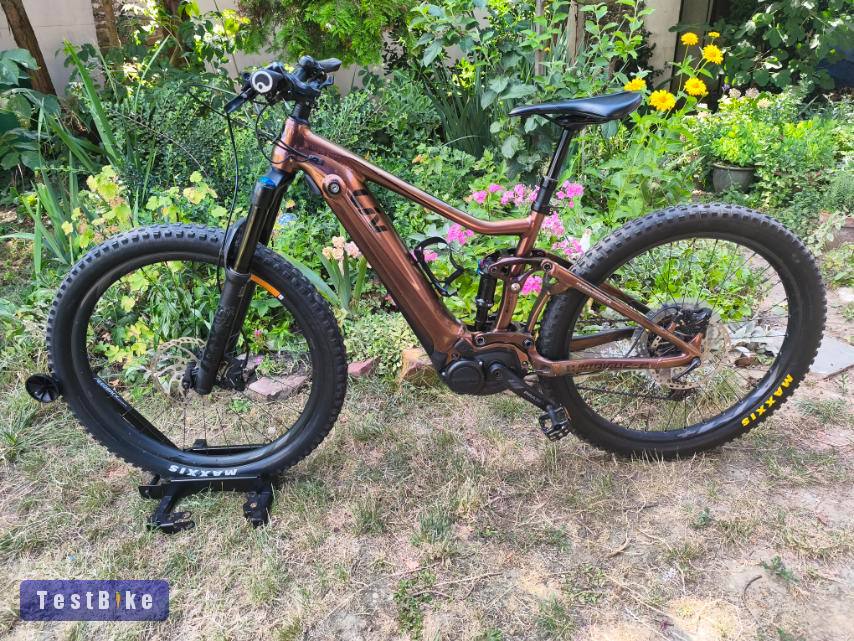 Giant LIV Intrigue E+ Pro 1 elektromos kerékpár FOX Fully 