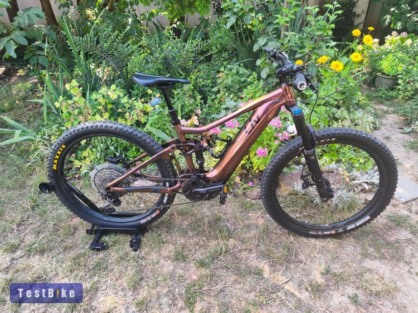 Giant LIV Intrigue E+ Pro 1 elektromos kerékpár FOX Fully 