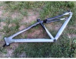 Giant mtb váz 26"-27,5"
