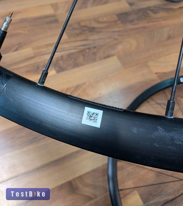 Giant PR2 TLR átütős gravel kerékszett!