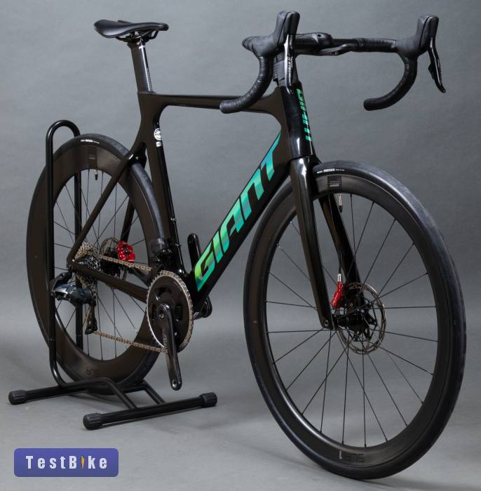 Giant Propel Advanced Pro 0 Disc (M/L) Sram Force AXS országúti