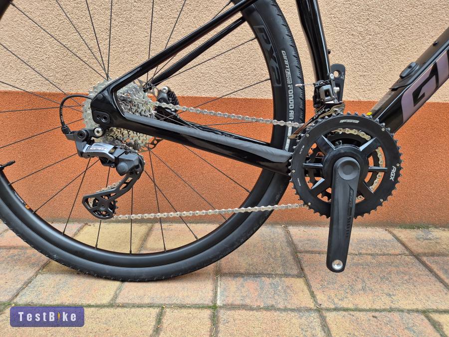 Giant Revolt Advanced 2 Carbon Gravel grx 2x12. 2026. Új. 