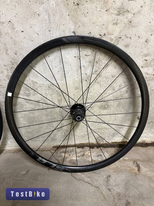 Giant SLR karbon országúti kerékszett