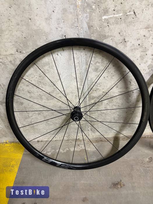 Giant SLR karbon országúti kerékszett
