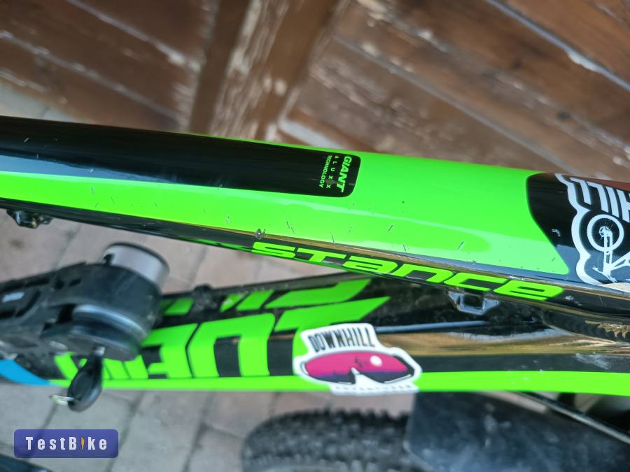 Giant stance 2   27.5     M