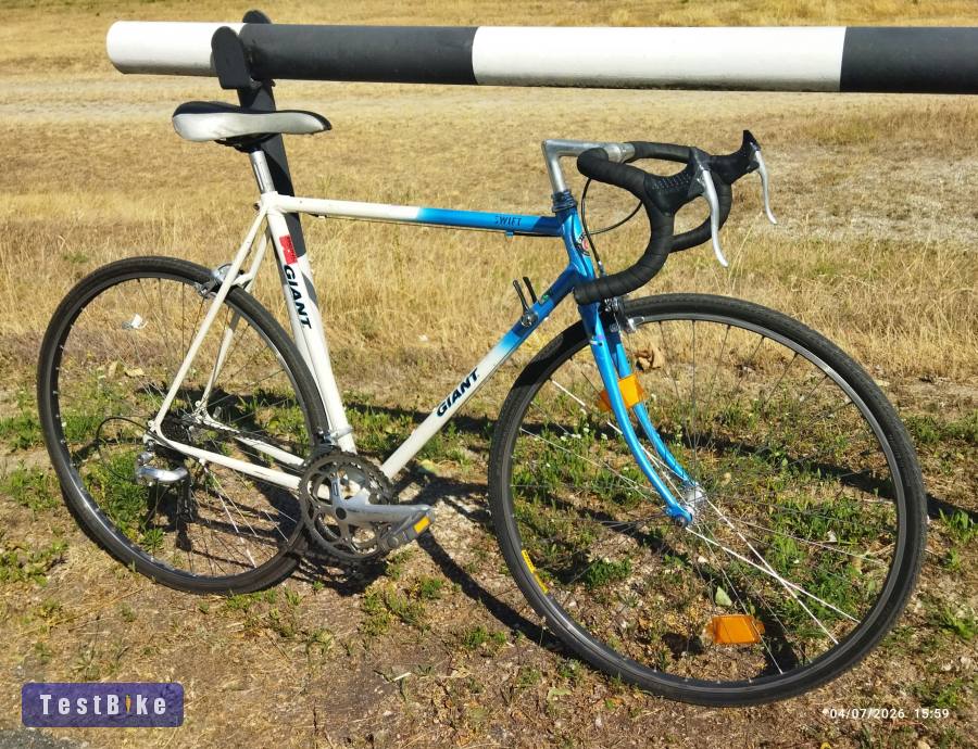 Giant Swift retro országúti