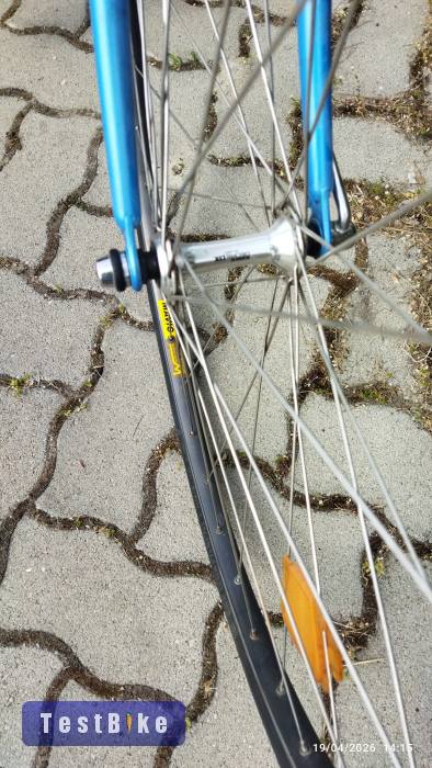 Giant Swift retro országúti