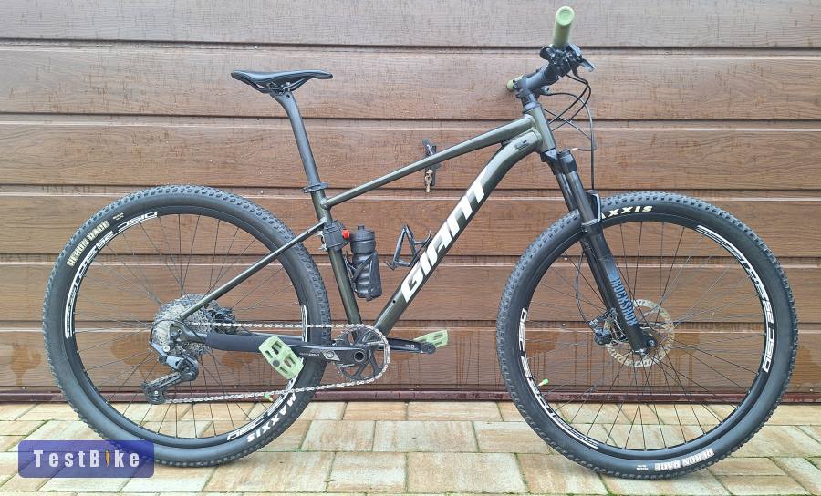 Giant Talon 29 2 "M"