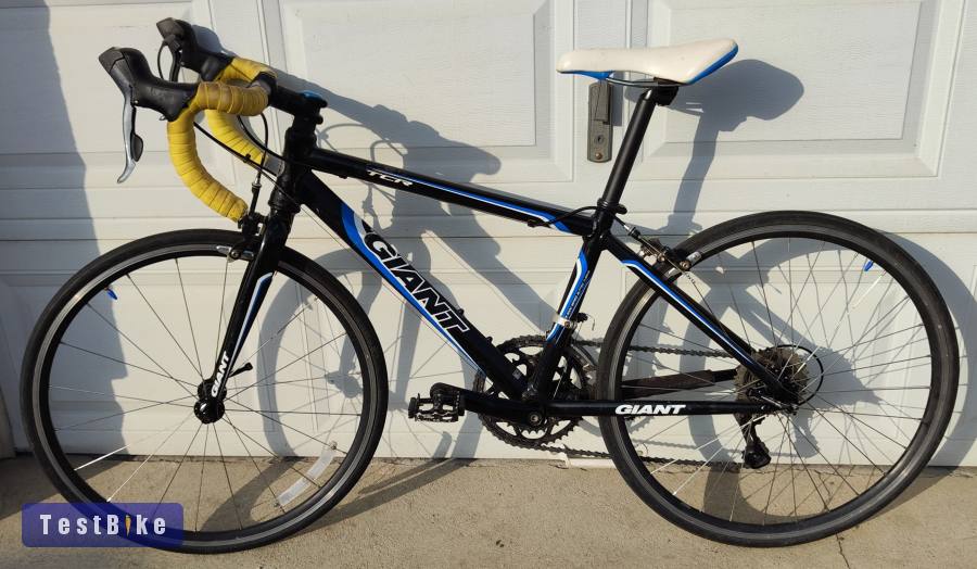 Giant TCR 24" kerekű épített gyermek országúti