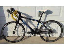 Giant TCR 24" kerekű épített gyermek országúti