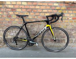 Giant TCR Advance országúti kerékpár 56 cm (183-193 cm)