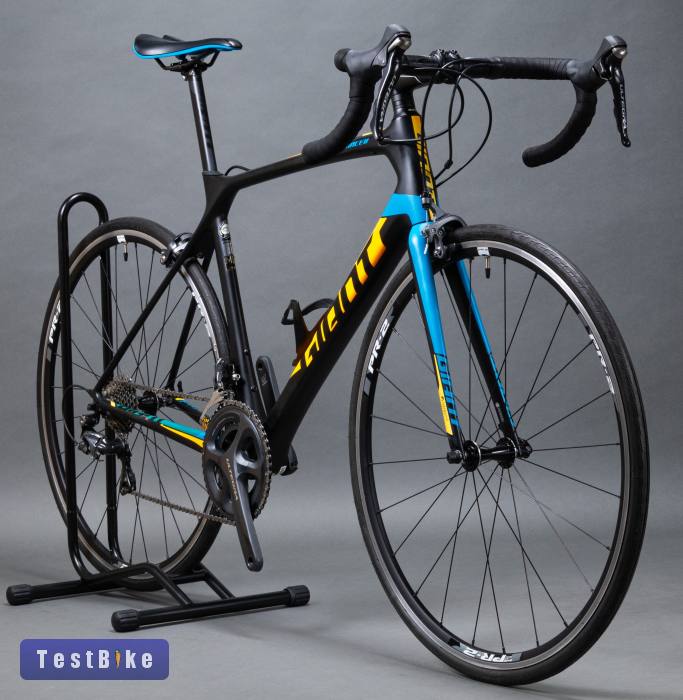 Giant TCR Advanced 1 (M/L) karbon országúti kerékpár