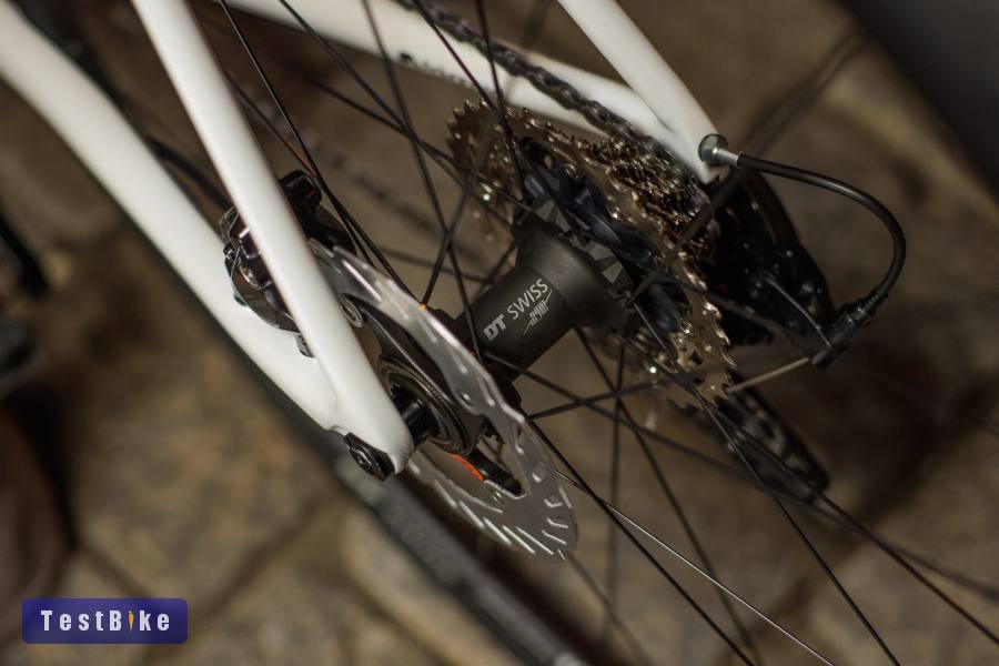 Giant TCR Advanced országúti kerékpár