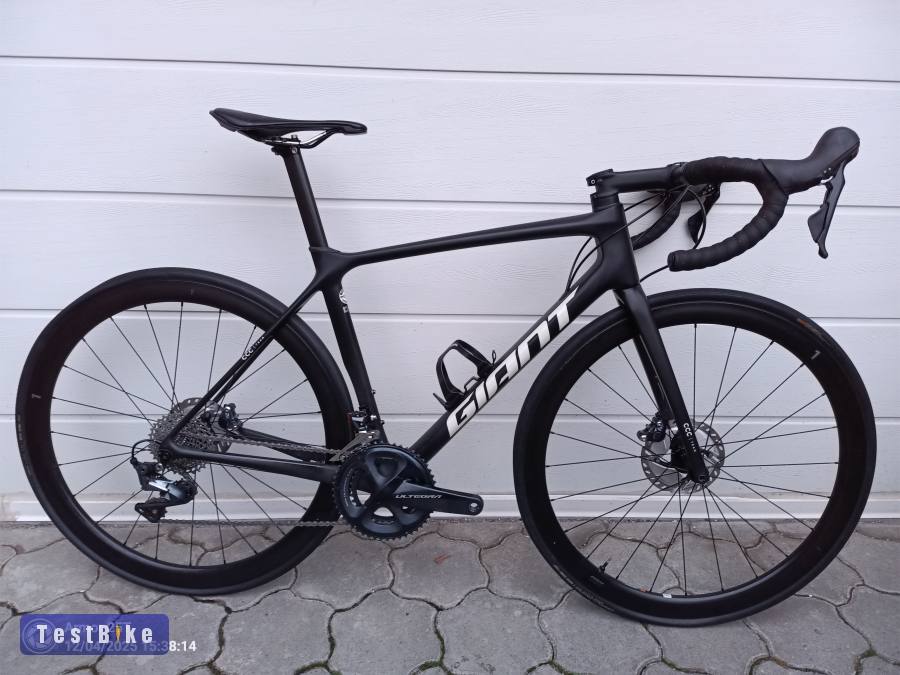 Giant TCR karbon kerekekkel eladó!