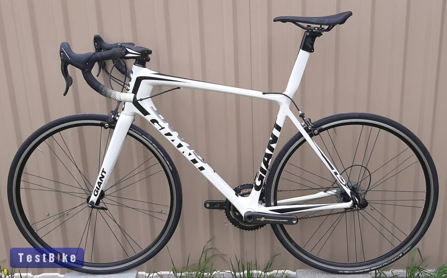 Giant TCR karbon országúti versenykerékpár-campagnolo record