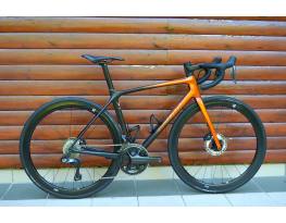 Giant TCR PRO 0 Ultegra Di2 2x12 gyári állapotban!