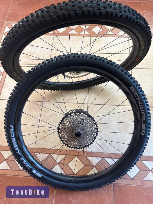 Giant TRX2 karbon kerékszett 29”