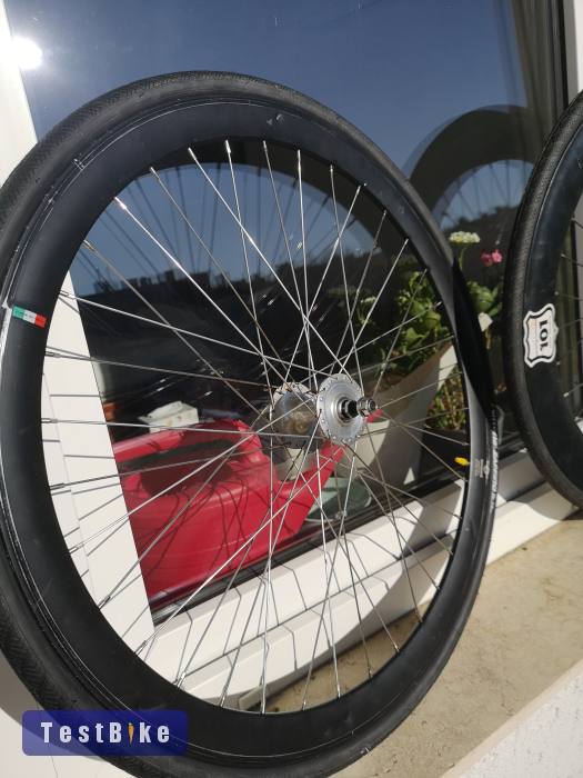 Gipiemme / Charge fixi kerékszett