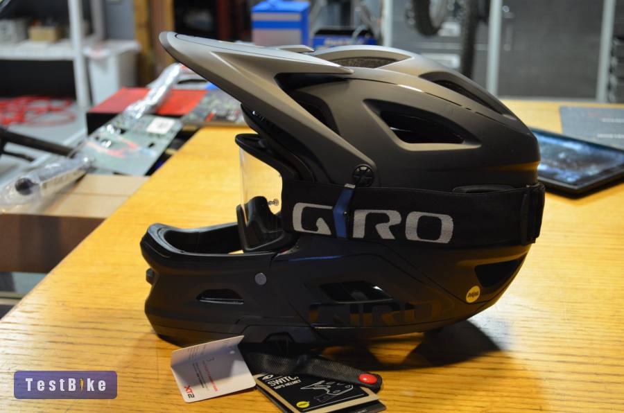 Giro Switchblade MIPS Helmet