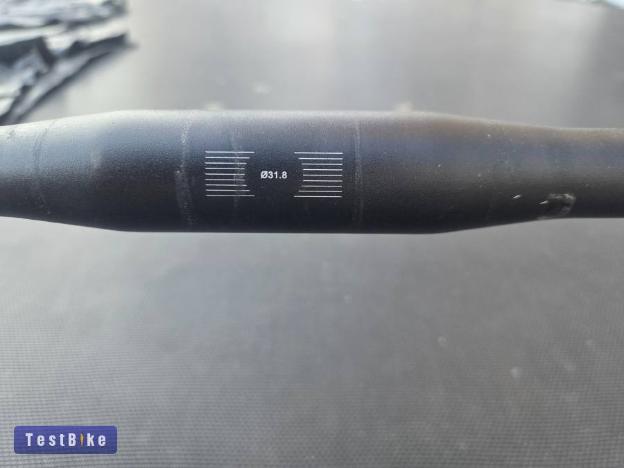 Gravel alumínium kormány