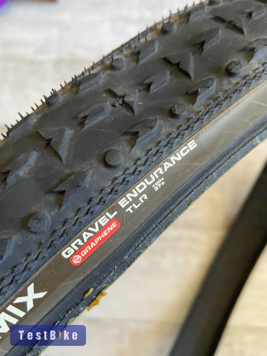 Gravel külsők eladók!