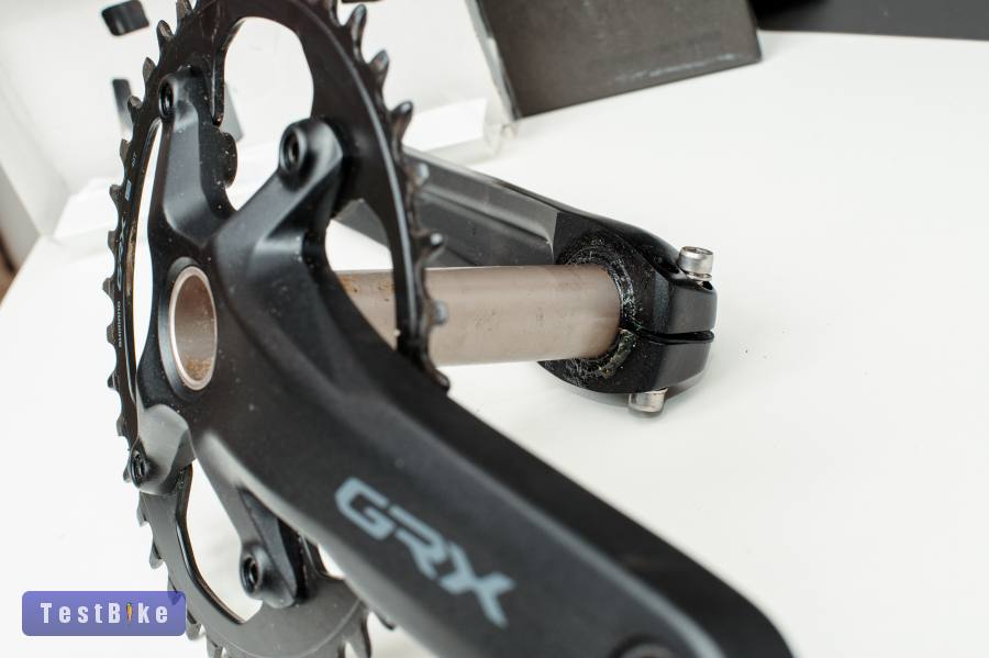GRX 1x12 hajtómű, 40T, 175 mm — max 150-200km használat