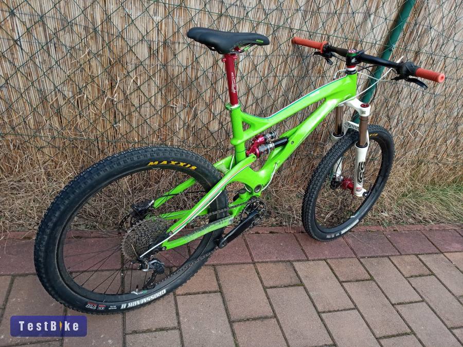 GT Force Carbon 26 coll M méret, 15cm elől hátul