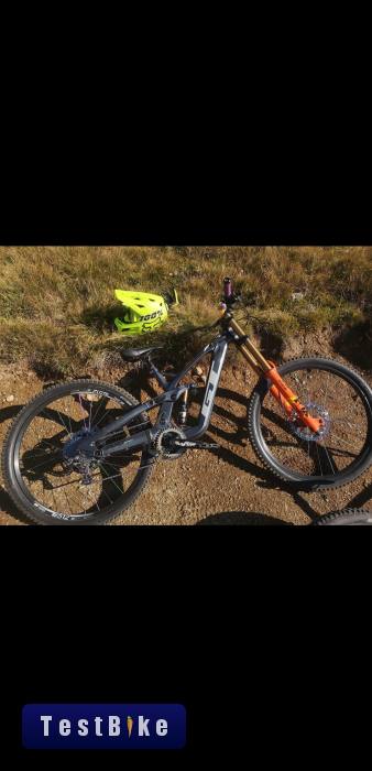 Gt fury expert carbon csere is 