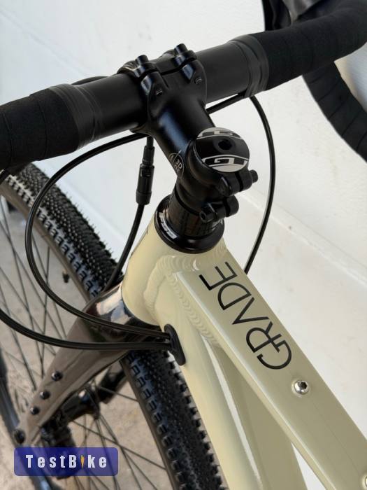 GT Grade 28 XS GRX Gravel kerékpár