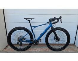 Gt Grade Carbon Gravel 