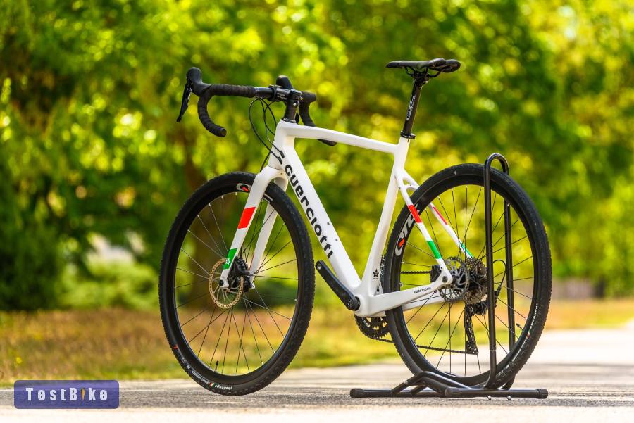 Guerciotti Brera (M) újszerű karbon gravel kerékpár