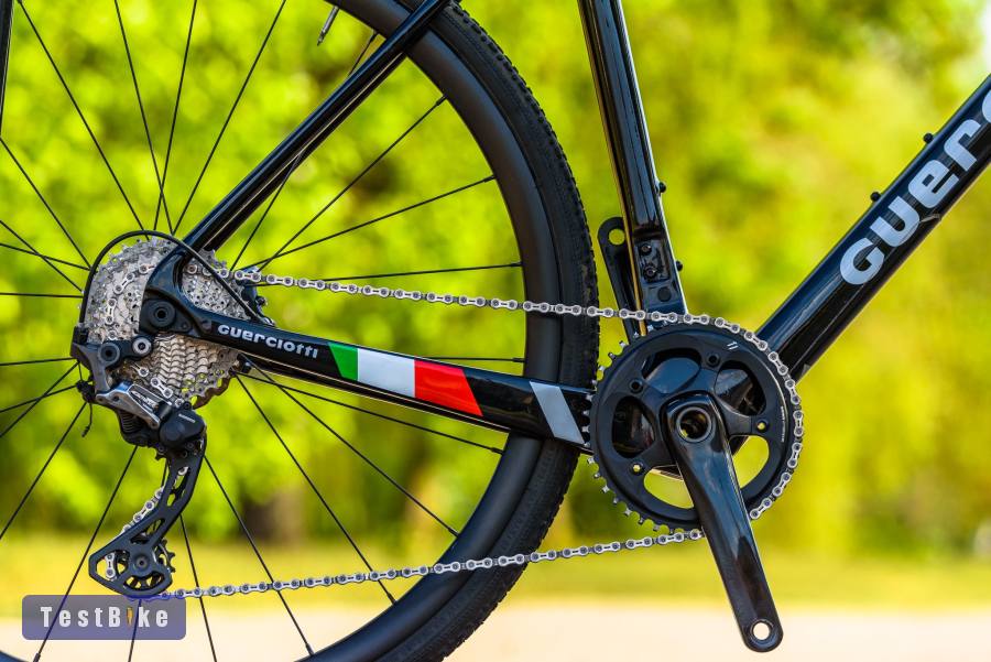 Guerciotti Lembeek Disc (S) karbon gravel kerékpár