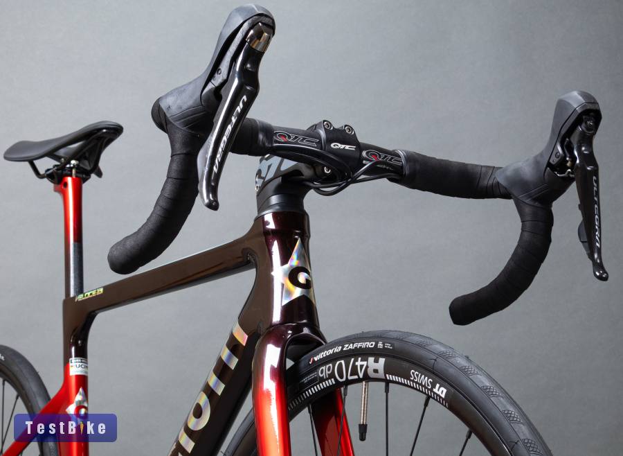 Guerciotti Veloce S Disc (S) karbon országúti kerékpár