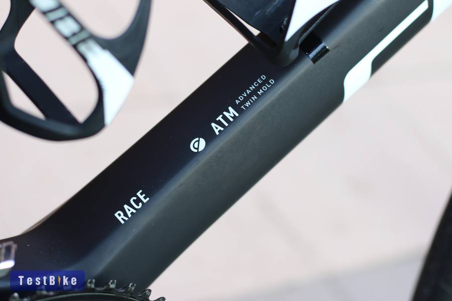 Gyári felszereltégű Cube Agree C:62 Race Disc (58)