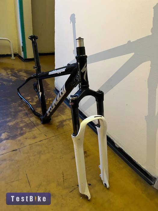 Gyerekbicaj alap - Specialized Rockhopper 26”