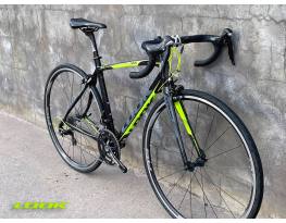 Gyönyörű állapotú Look 566 karbon országúti kerékpár