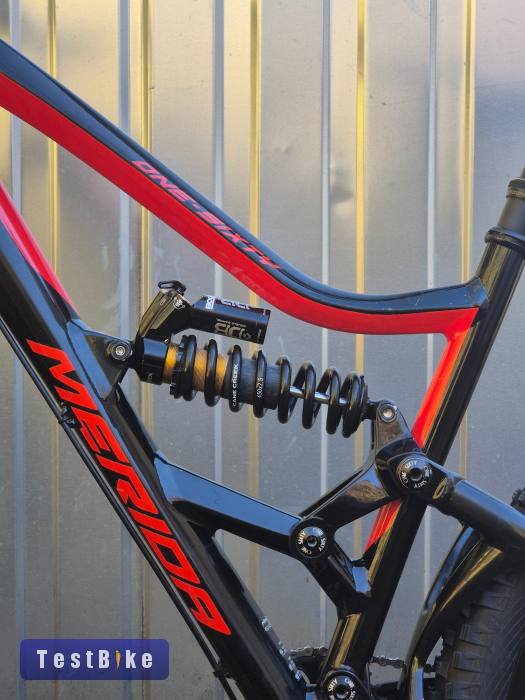 Gyönyörű és egyedi Merida one sixty 7.600