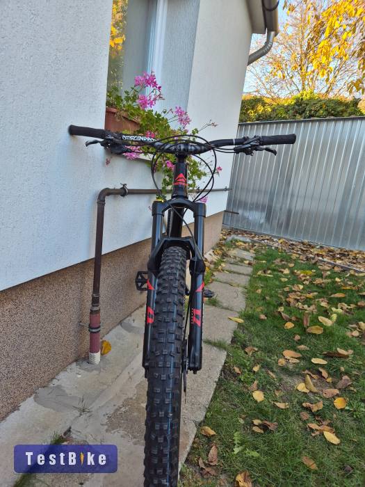 Gyönyörű és egyedi Merida one sixty 7.600