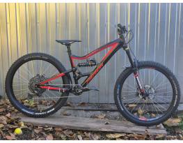 Gyönyörű és egyedi Merida one sixty 7.600