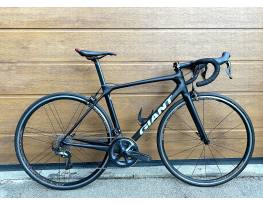 Gyönyörű Giant TCR karbon, Ultegra R8000, Campagnolo Zonda